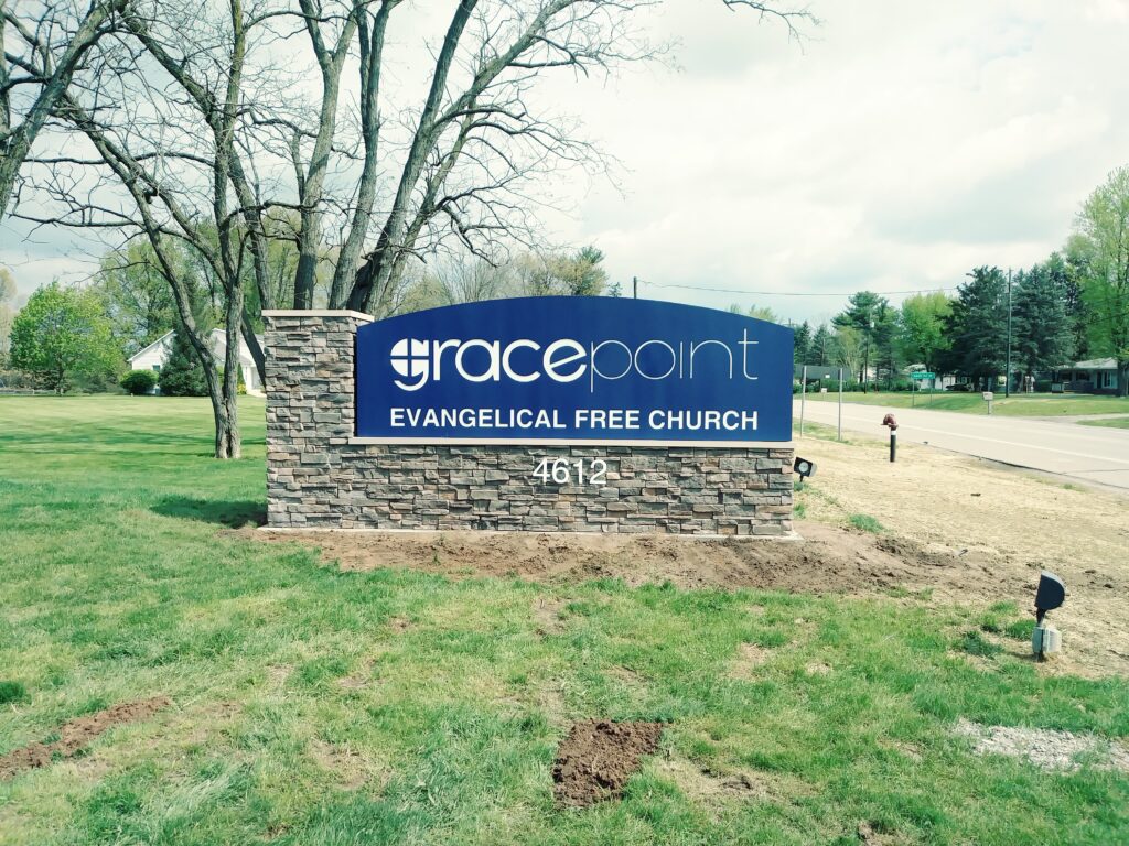 Grace Point Evangelical Free Church monument sign in Adrian, MI